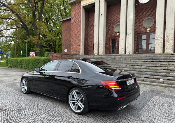 Mercedes-Benz Klasa E cena 120000 przebieg: 166000, rok produkcji 2016 z Wrocław małe 407